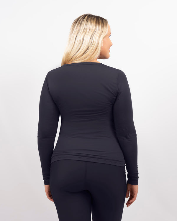 Model 5'5" | Size M