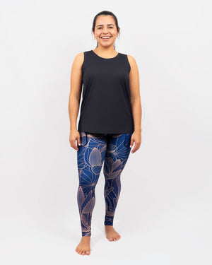 Model 5'4" | Size S