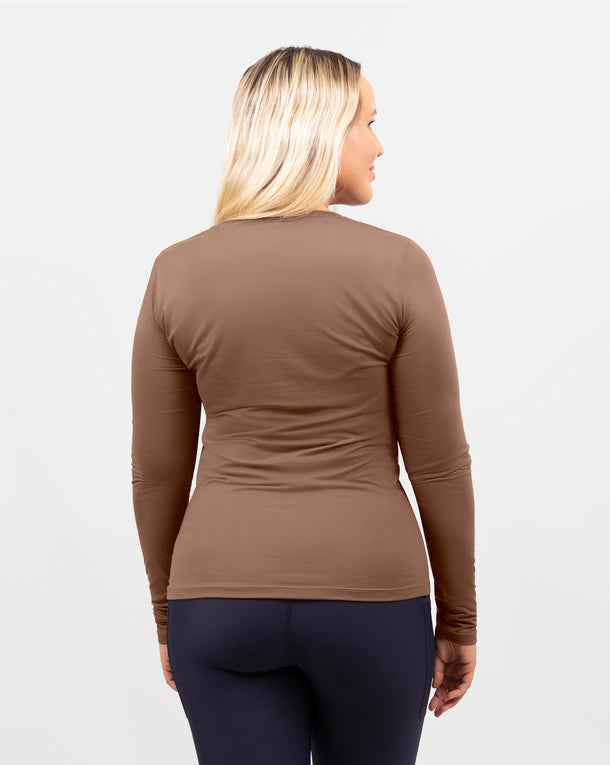 Model 5'5" | Size M