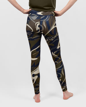 Model 5'9" | Size XS