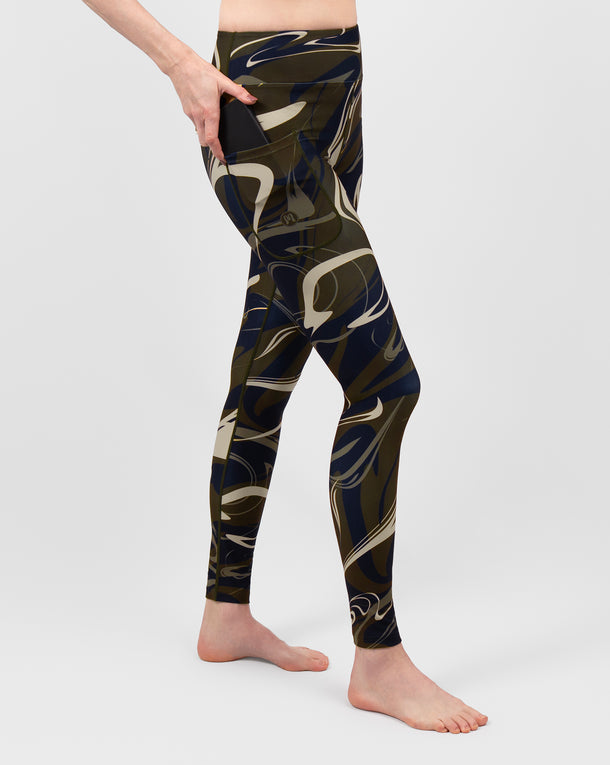 Model 5'9" | Size XS
