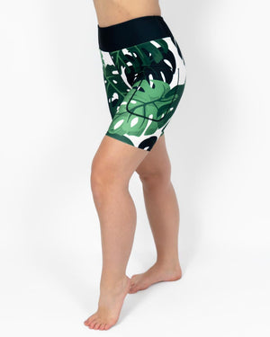 Monstera Shorts