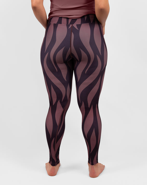 Model 5'4" | Size S