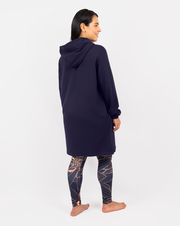 Model 5'4" | Size S