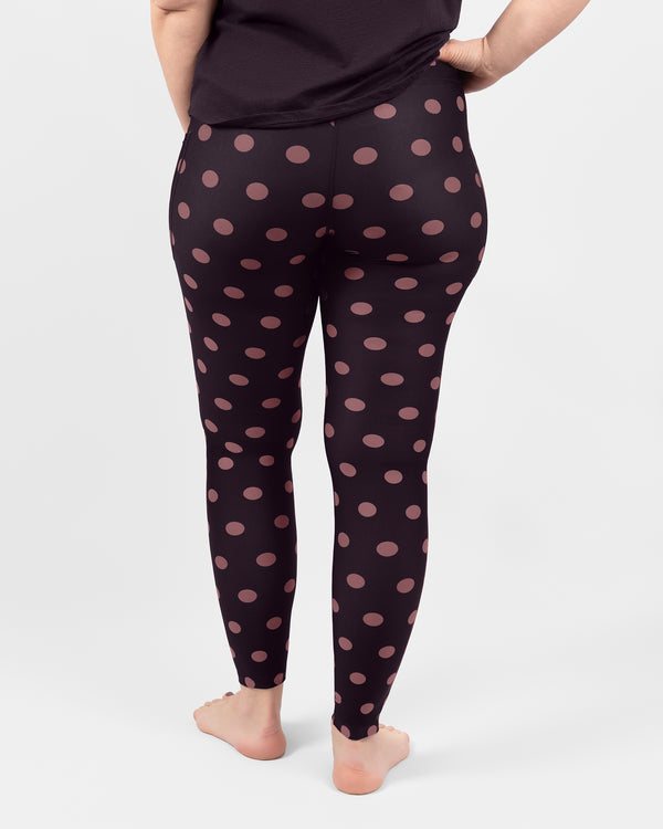 Model 5'9" | Size M