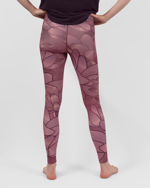 Model 5'9" | Size XS