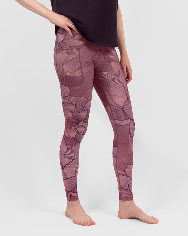 Model 5'9" | Size XS
