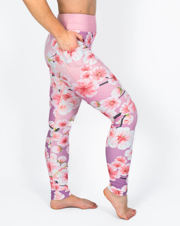 Signature Sakura Leggings