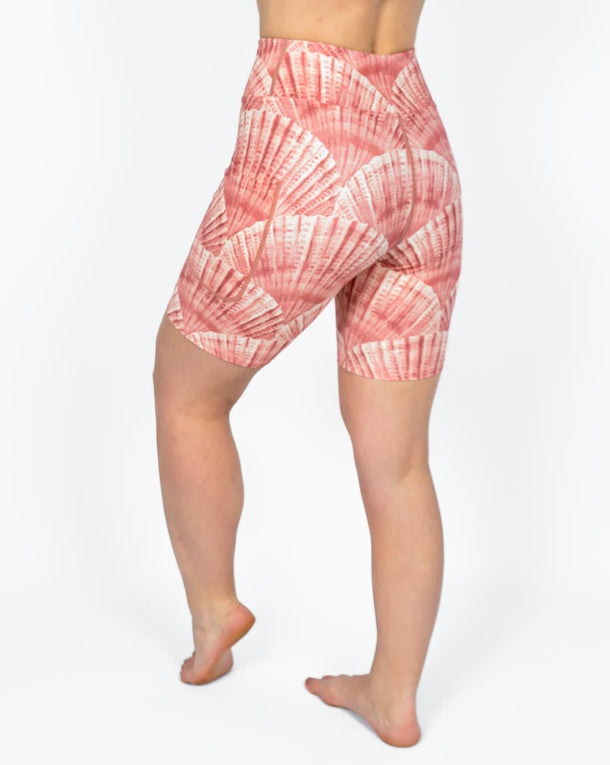 Scallop Shorts