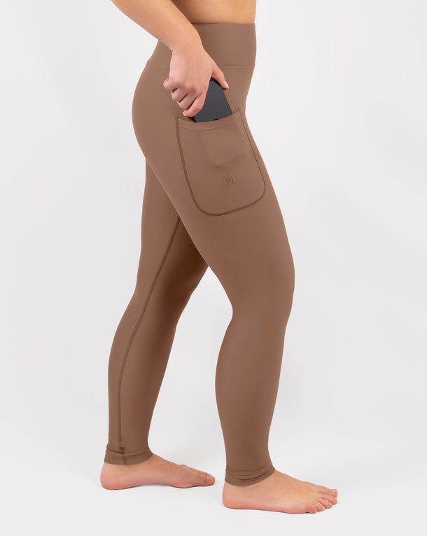 Model 5’3” | Size S 