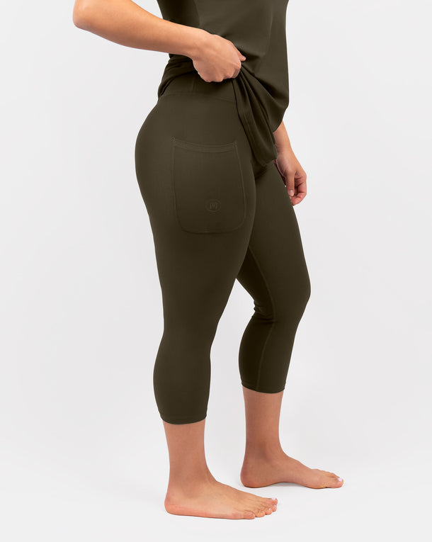 Model 5'4" | Size S