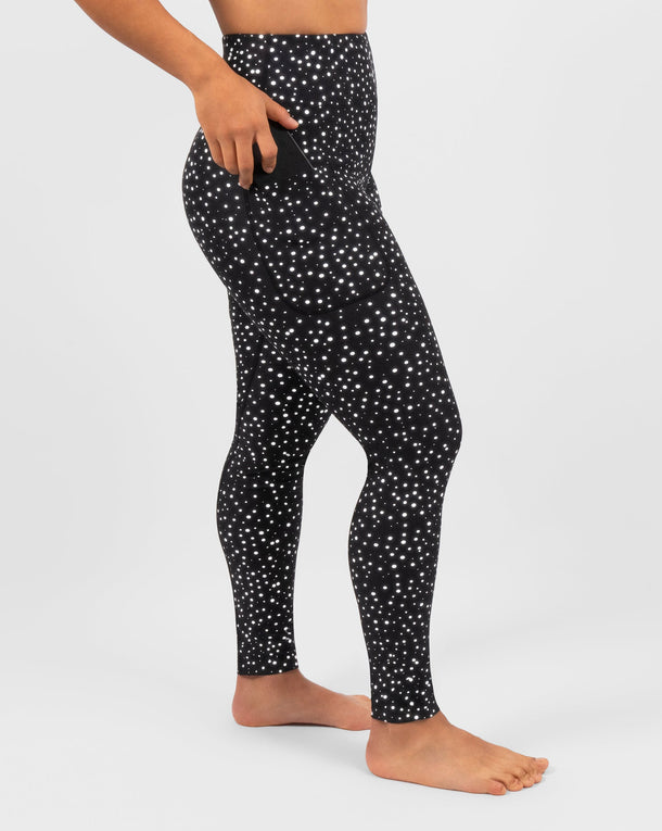 Model 5'4" | Size S