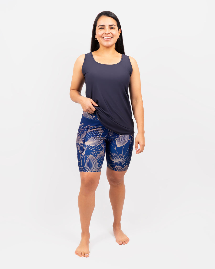 Model 5'4" | Size S 