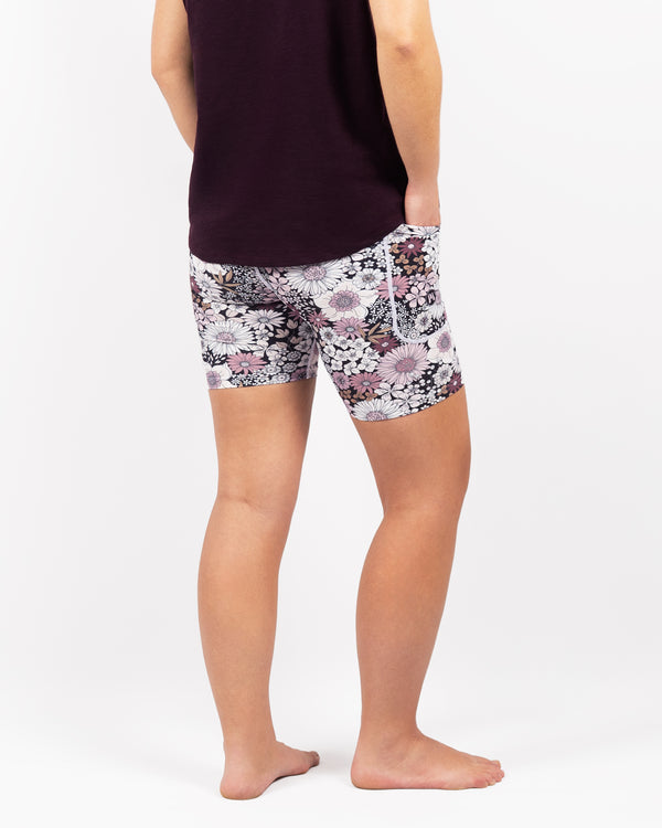 Signature Spirit Shorts