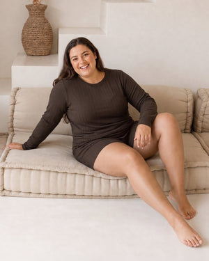Model 5'5" | Size XL