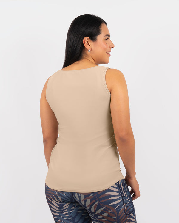 Model 5'4" | Size S