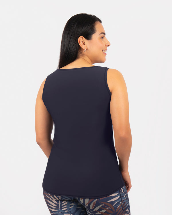 Model 5'4" | Size S