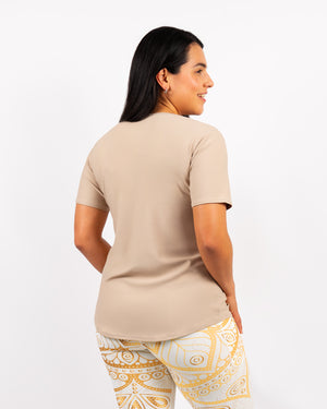 Model 5'4" | Size S 