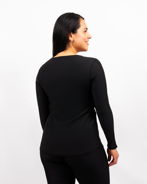 Model 5'4" | Size S 