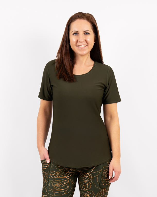 Model 5'3" | Size S 