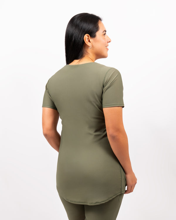 Model 5'4" | Size S