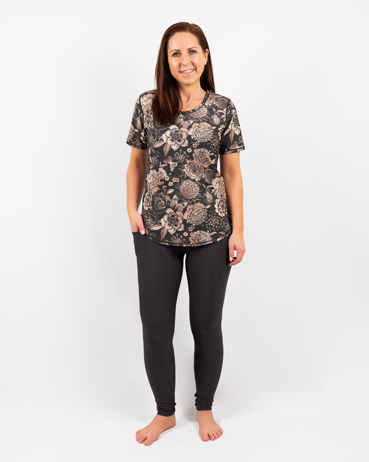 Vigga Fitted Noctora T-Shirt