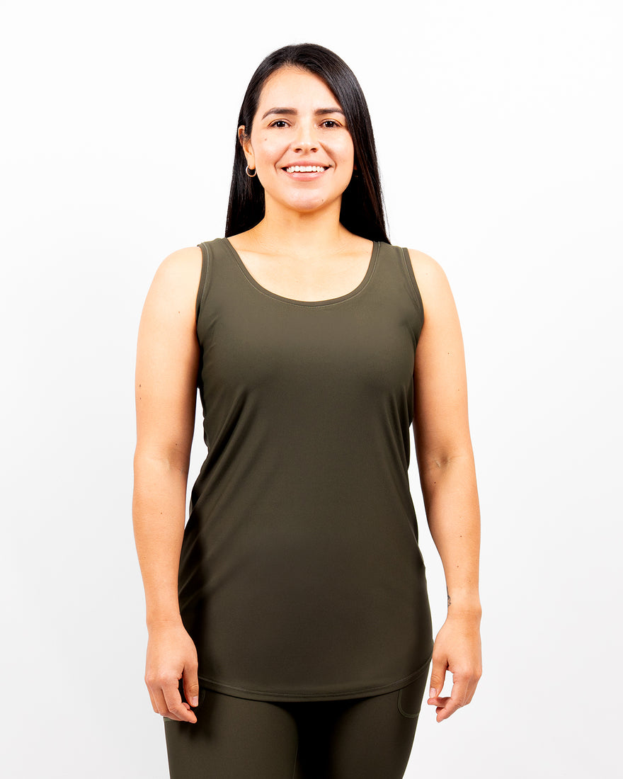 Model 5'4" | Size S