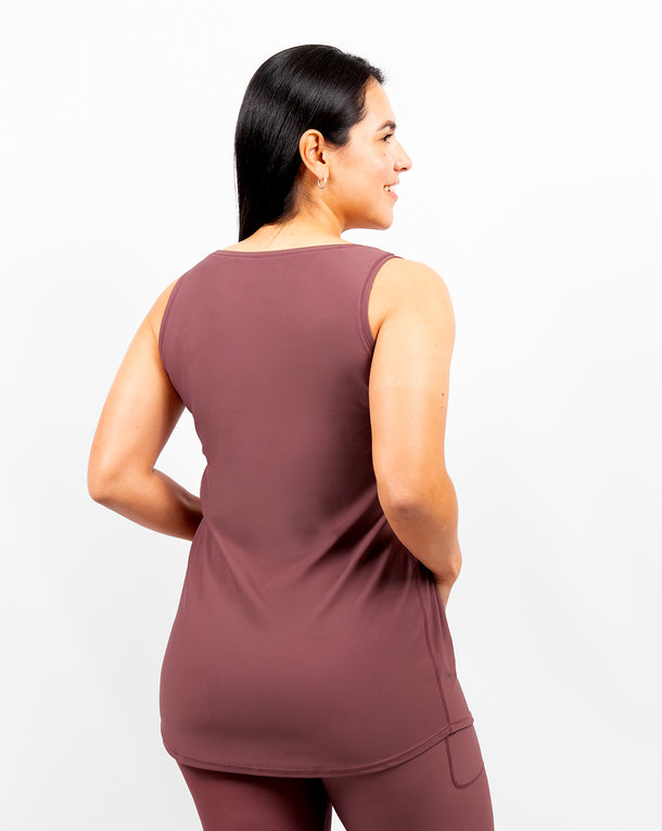 Model 5'4" | Size S
