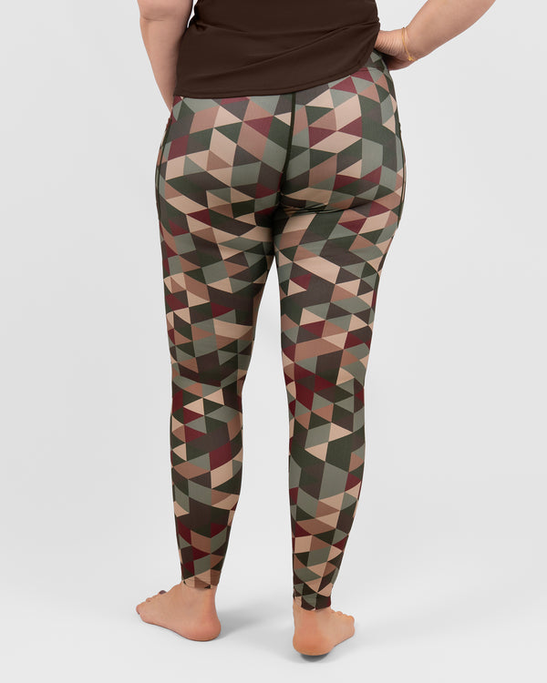 Model 5'9" | Size M