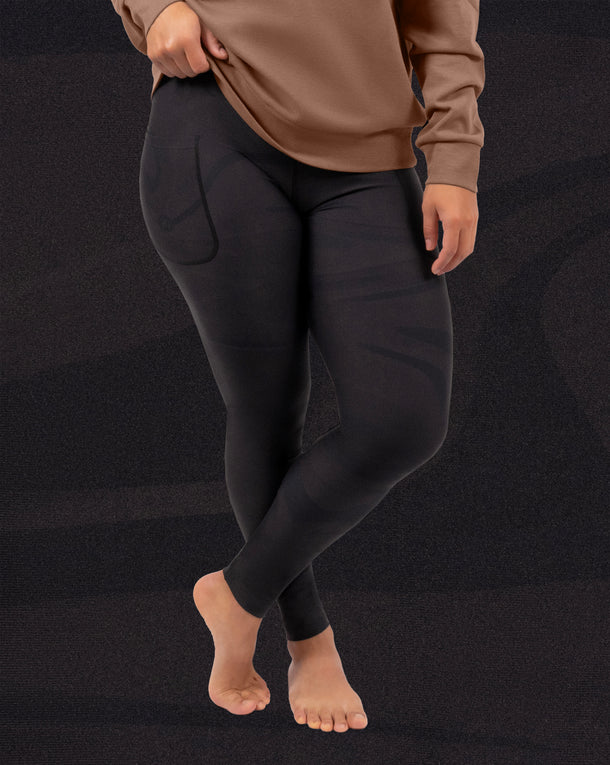 Model 5'4" | Size S