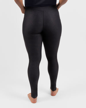 Model 5'4" | Size S