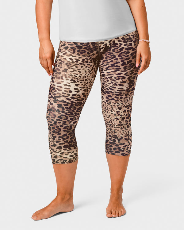 Signature Leopard Capri