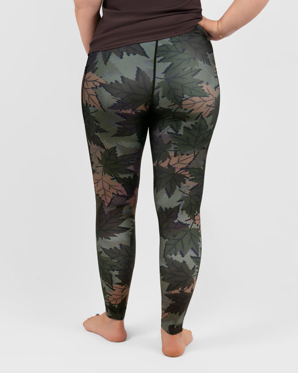 Model 5'9" | Size M