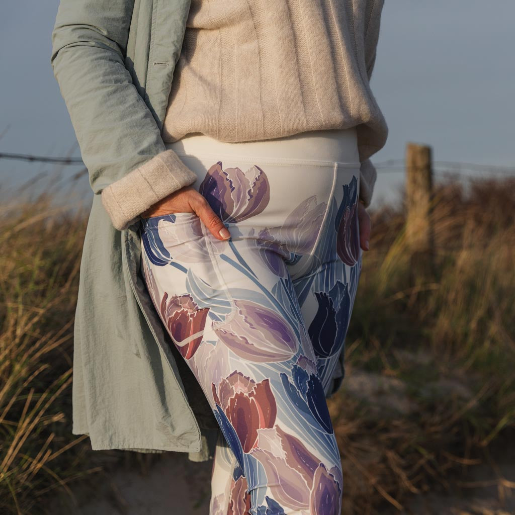 Signature Deep Tulip Leggings